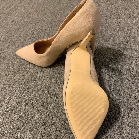 Call it spring suede heel - Picture 3 of 4